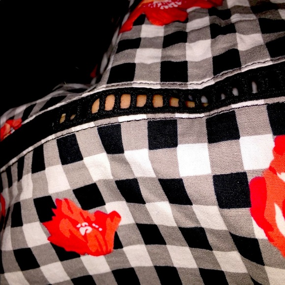 Gorgeous Gingham Checkered Skirt! - Picture 10 of 10